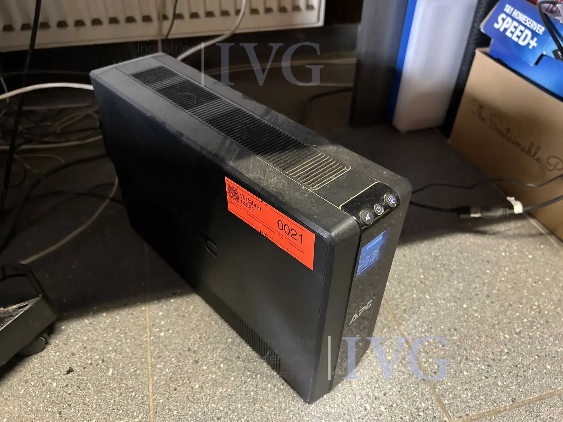 USV APC Back-UPS Pro 900